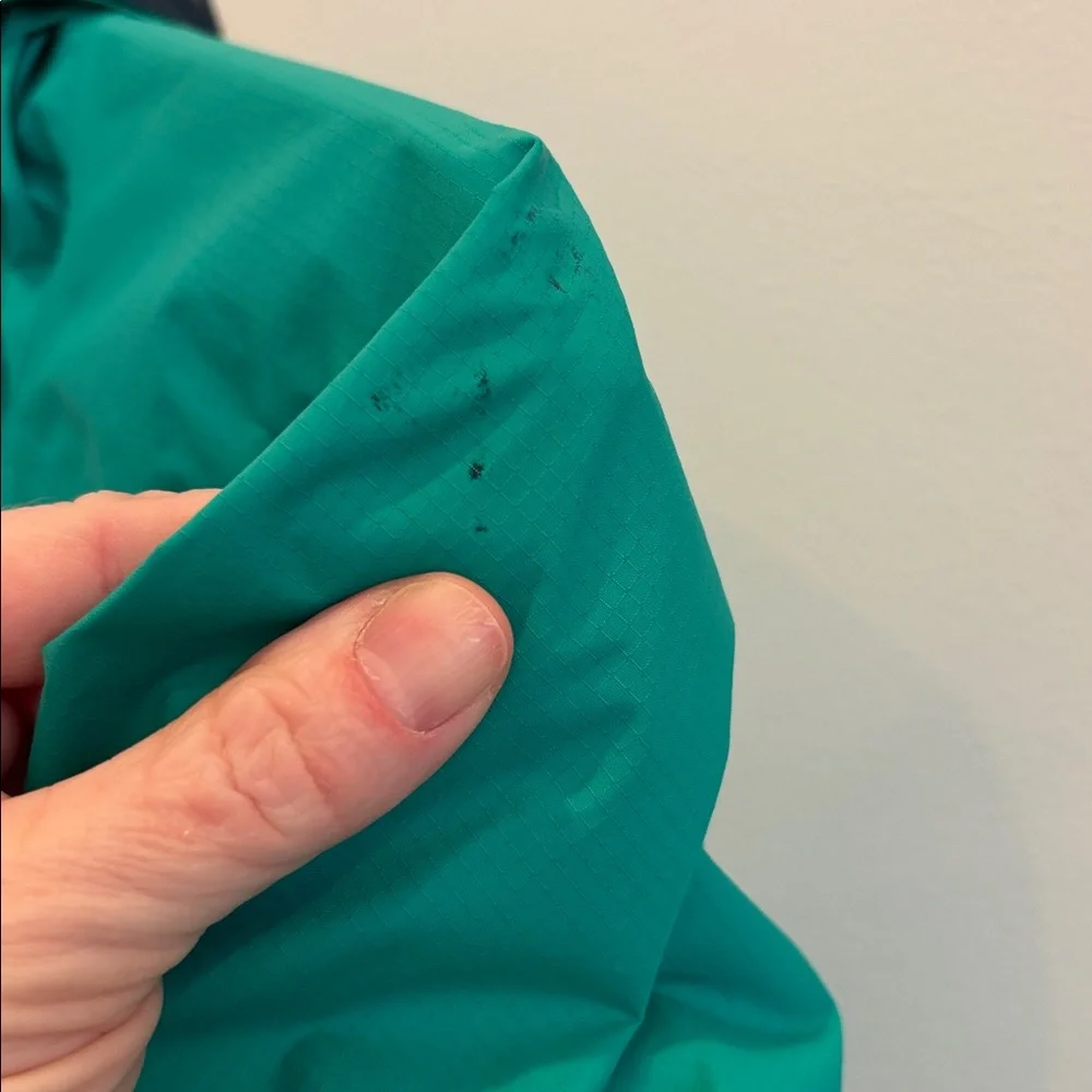 North Face Women’s Rain Jacket Full Zip Windbreaker Size Small - Picture 7 of 9